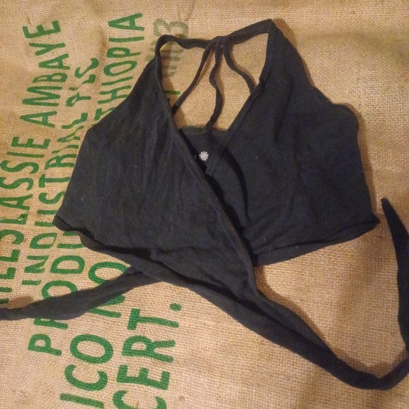 Yoga wrap top - Picture 1 of 3